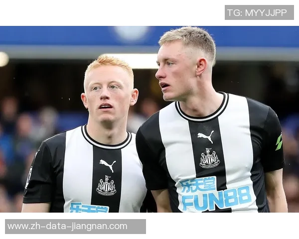 足球布鲁斯的传奇之路：从草根到顶尖球星的奋斗故事